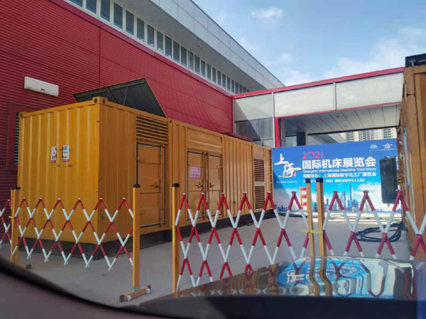 忻城发电车出租-发电机无电压或电压太低怎么办？